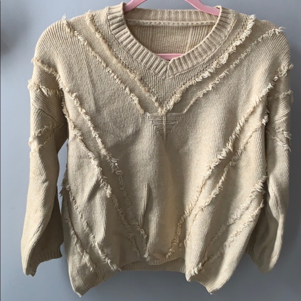 Sweater - Picture 6 of 6